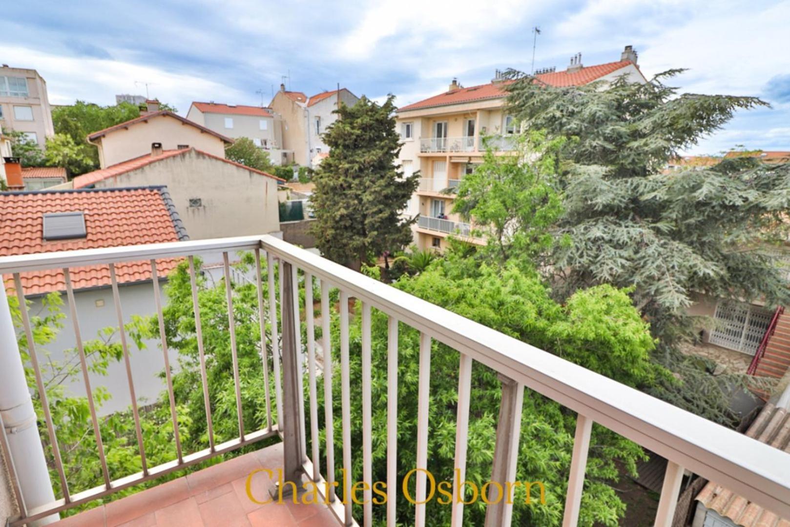 Tadacorbu - Apt Renove 3*, Calme En Centre-Ville Σετ Εξωτερικό φωτογραφία